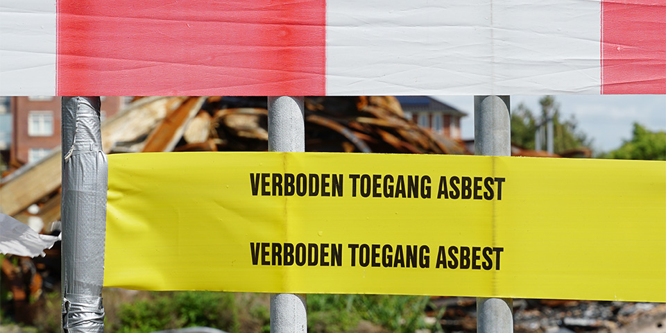 Asbestos warning in the Netherlands