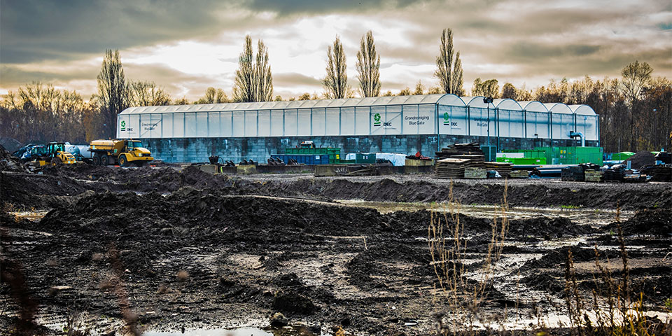 Remediation, redevelopment and commercialisation of the historically polluted Petroleum Zuid site.
